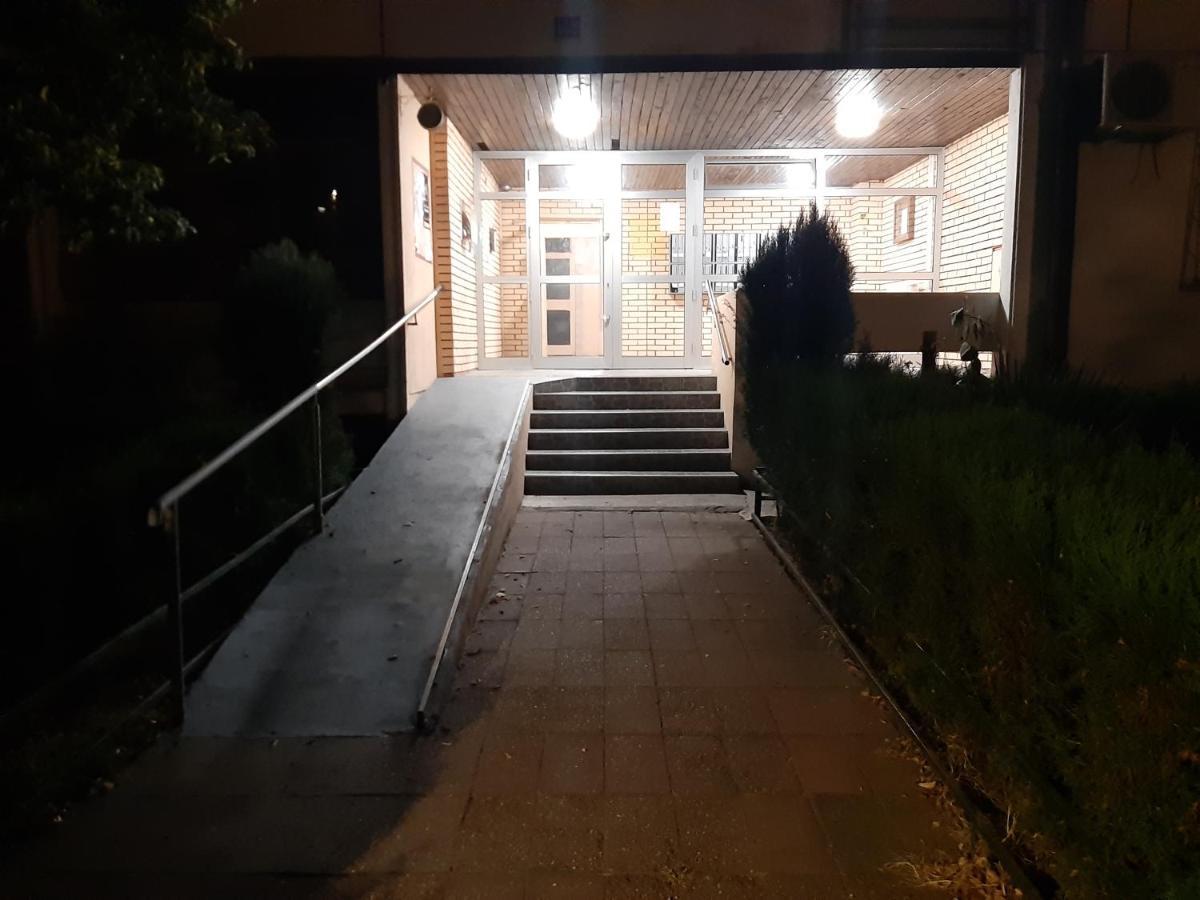 Serbian Home, Gandijeva 162 Belgrad Exteriör bild